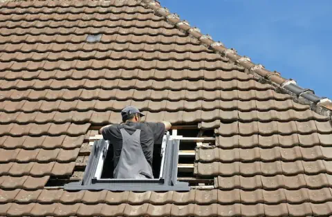 Pose de velux - Goulles